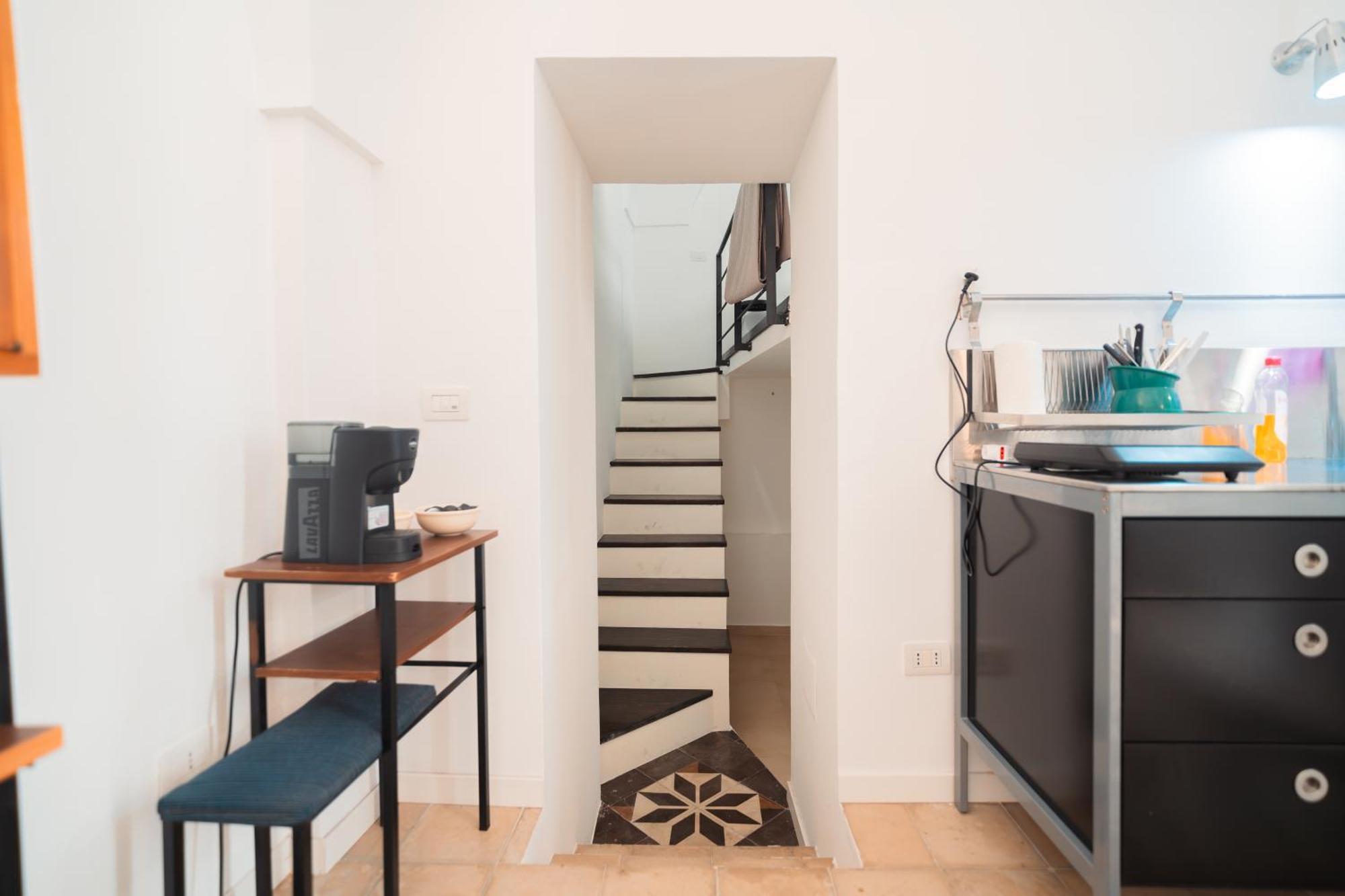 Donna Cristina Historic Apartment Lecce Luaran gambar